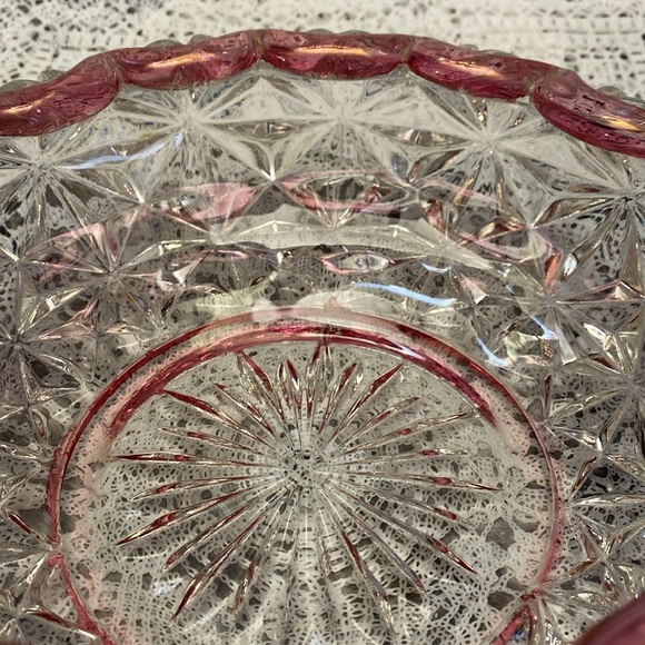 Vintage Williamsburg Ruby
Flashed cupped console Bowl - Picture 10 of 16